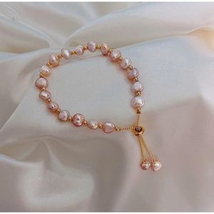 Pearl bracelets
